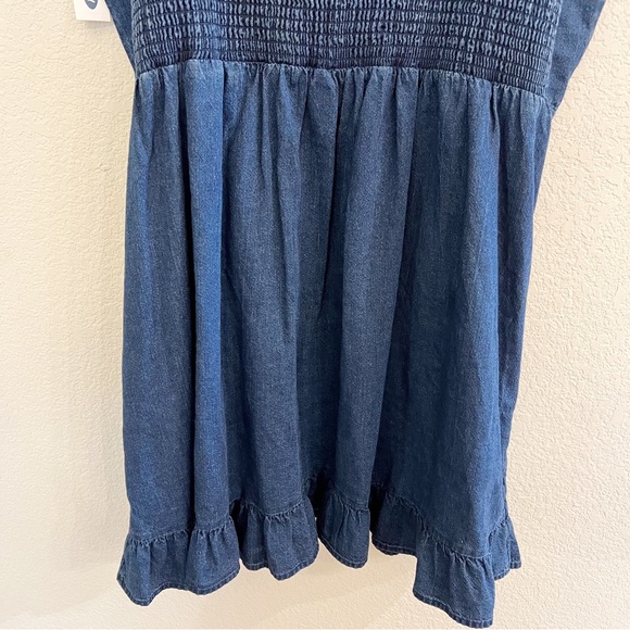 Old Navy Denim Dress With Adjustable Straps - Picture 9 of 10